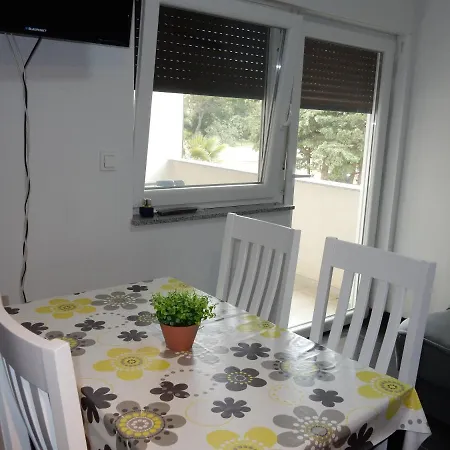 Ina Apartman Medulin
